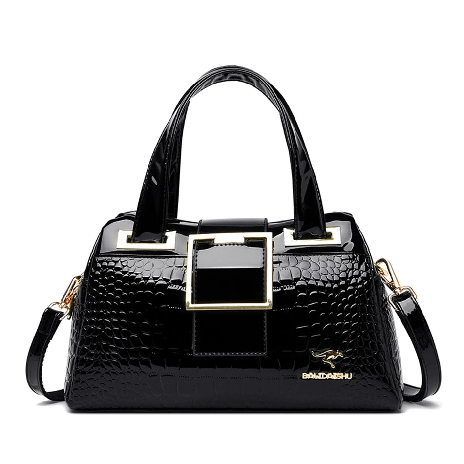 👜 Titre :

Sac à main de luxe matelassé – Grande capacité, 2 compartiments – Élégant et pratique pour femmes modernes