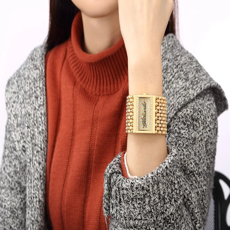 ⌚ Titre :

Montre dorée femme G&D – élégance intemporelle et design raffiné