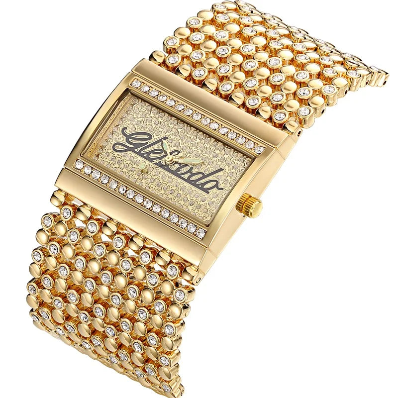 ⌚ Titre :

Montre dorée femme G&D – élégance intemporelle et design raffiné
