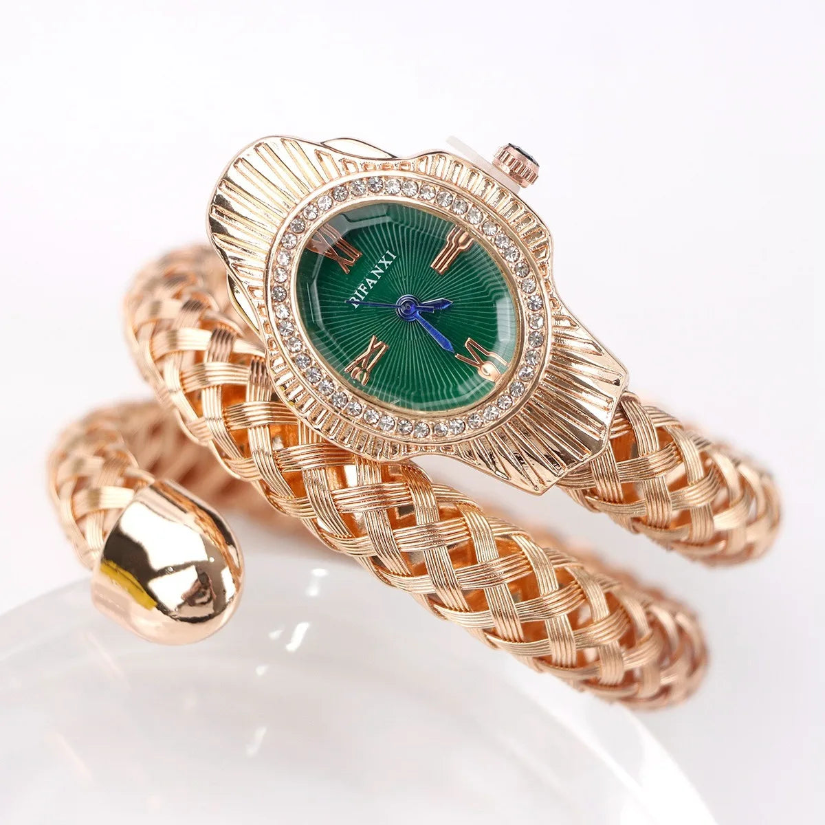 Montre Femme Serpent Élégante – Design Unique avec Pierre Bleue | Style Rétro & Luxe Intemporel