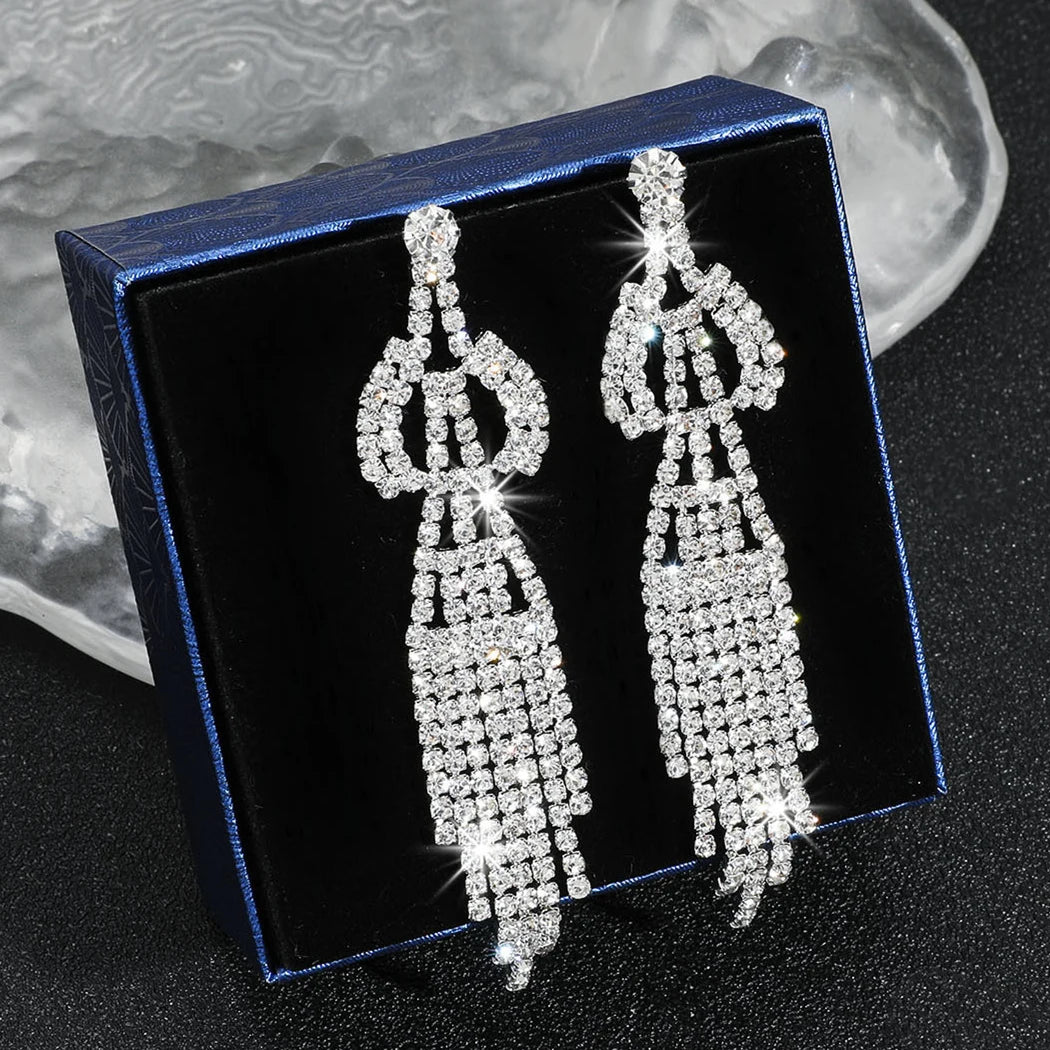 Boucles d’Oreilles Cristal Élégantes – Longues & Scintillantes | Spécial Soirée, Mariage & Événements – Le Monde de Cindy