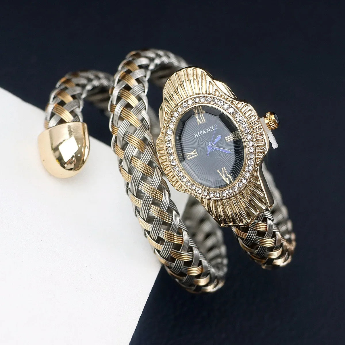Montre Femme Serpent Élégante – Design Unique avec Pierre Bleue | Style Rétro & Luxe Intemporel