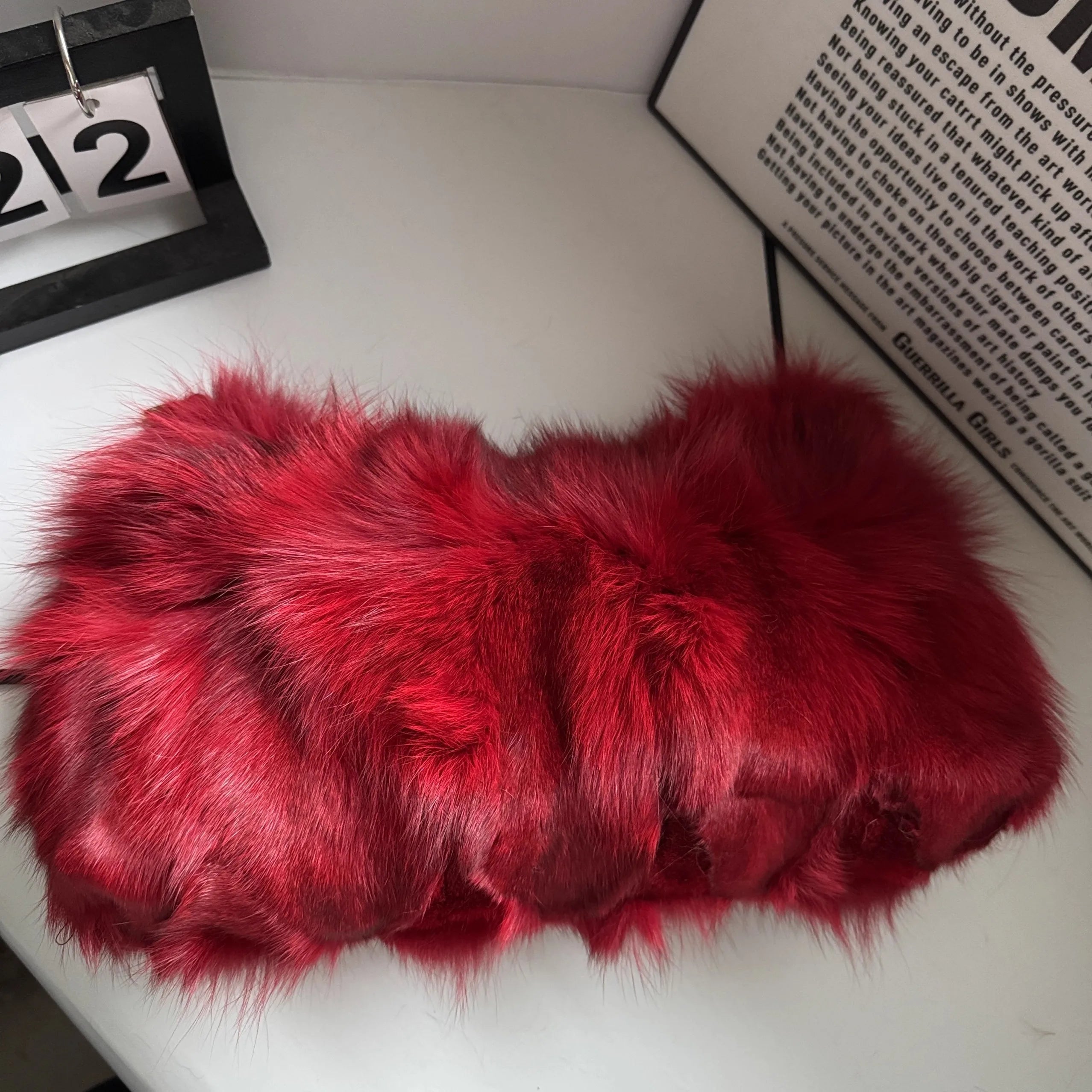 Sac à Main d’Hiver en Fausse Fourrure – Élégance & Douceur | Sac Bandoulière Femme Chic et Tendance