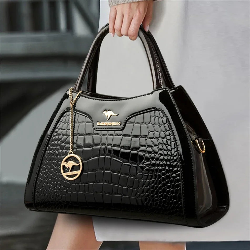 Sac à Main Femme Élégance Croco – Cuir Verni Luxe & Design Sophistiqué