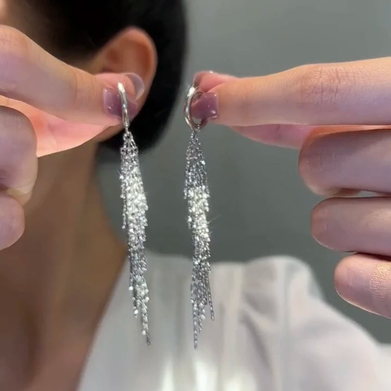 Boucles d’Oreilles Pampilles en Argent 925 – Design Luxueux & Étincelant | Élégance Moderne pour Soirées et Cérémonies