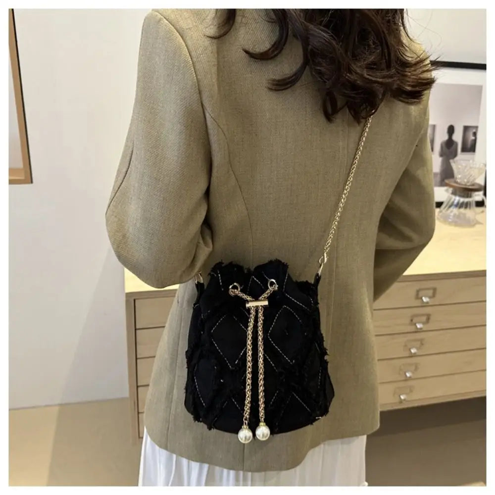 Sac Seau en Jean avec Perles et Chaîne Dorée – Élégance Décontractée & Style Coréen Tendance