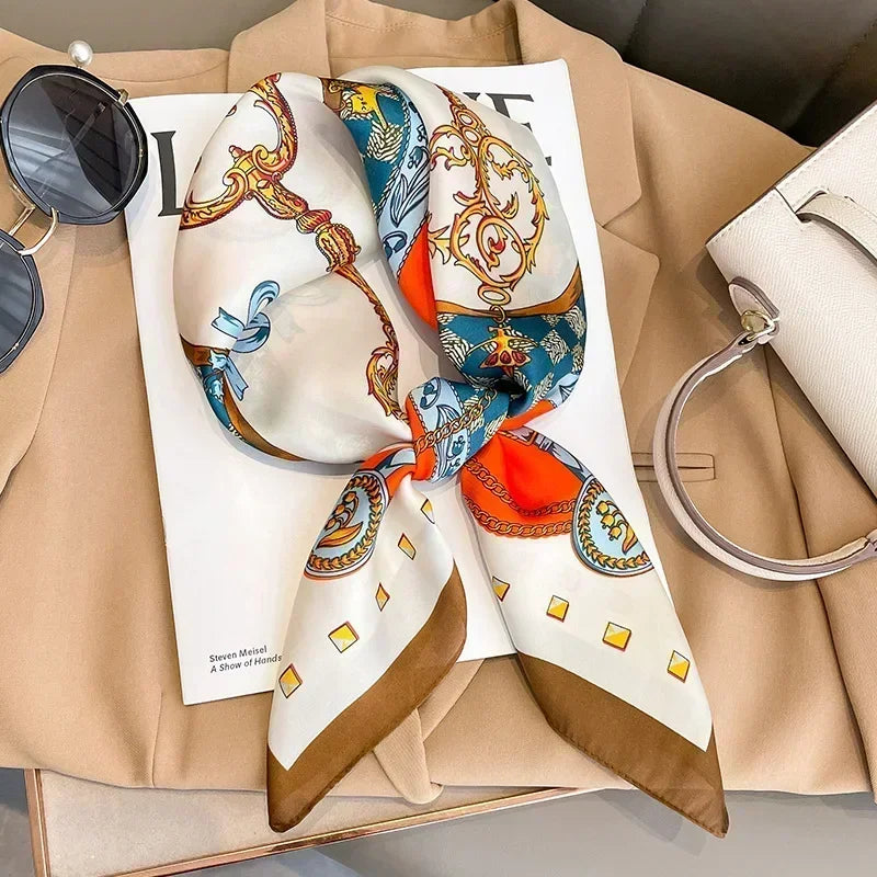 Foulard Carré Satiné Femme – Imprimé Élégant Style Soie | Accessoire Chic pour Cheveux, Cou ou Sac à Main