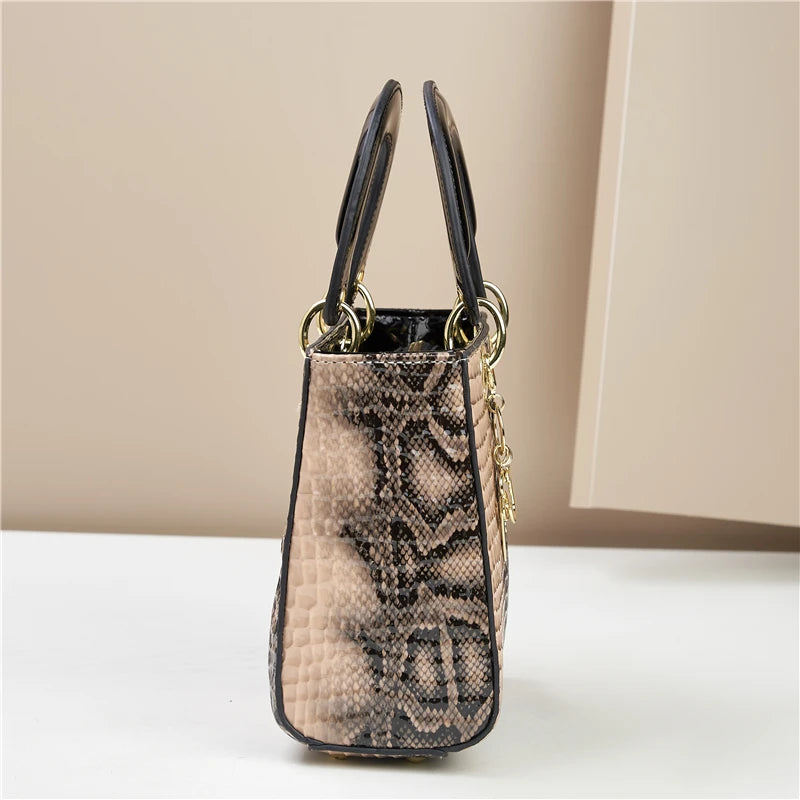 Sac à Main Femme Élégant en Similicuir Motif Crocodile – Design Haut de Gamme & Dégradé Chic