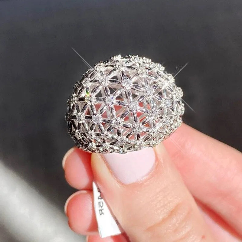Bague de Fête en Argent 925 avec Zircons Étincelants – Design Luxueux et Raffiné | Bijou Élégant pour Femme