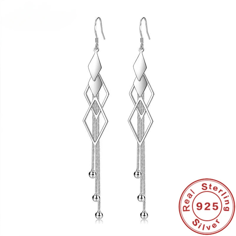 Boucles d’Oreilles Longues en Argent 925 – Design Géométrique Élégant & Détails Scintillants | Bijou Chic pour Femme