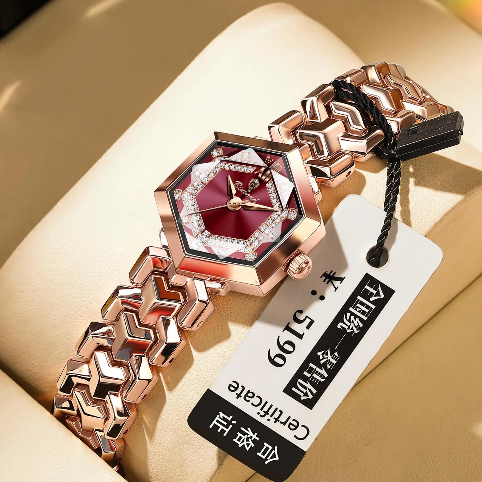 Montre Femme UTHAI CQ0435 – Design Hexagonal Élégant, Verre Stéréoscopique, Étanche & Luxueuse