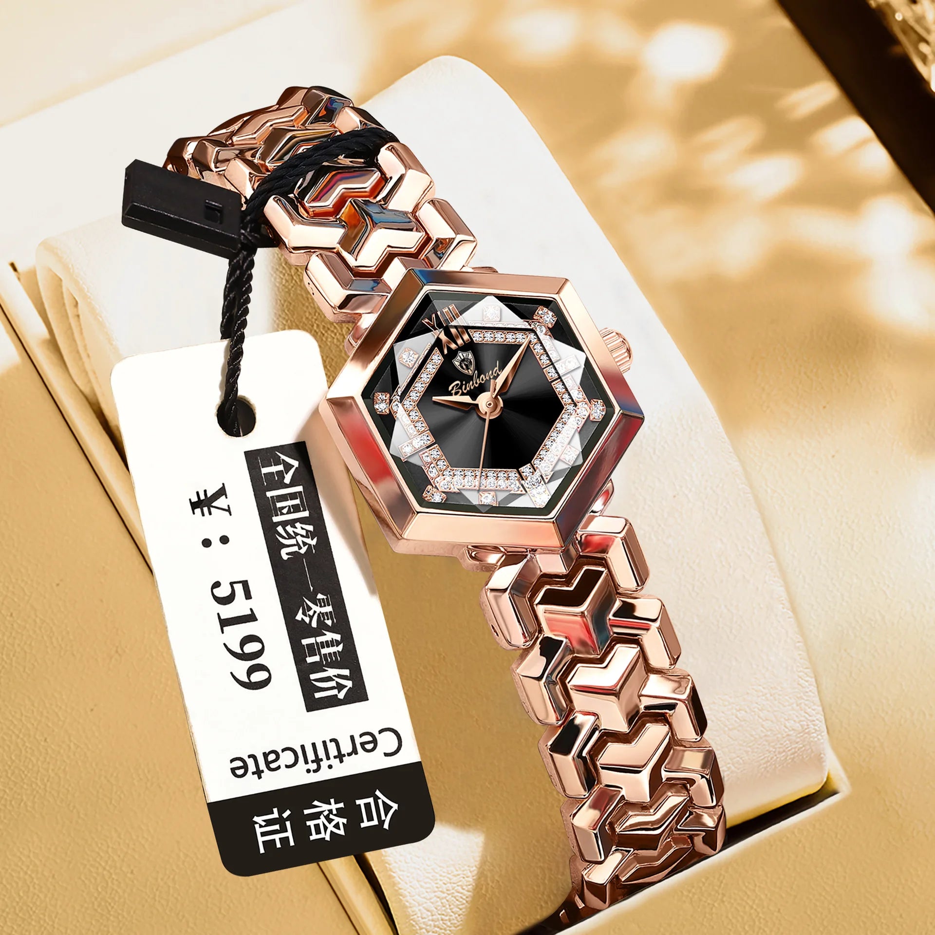 Montre Femme UTHAI CQ0435 – Design Hexagonal Élégant, Verre Stéréoscopique, Étanche & Luxueuse