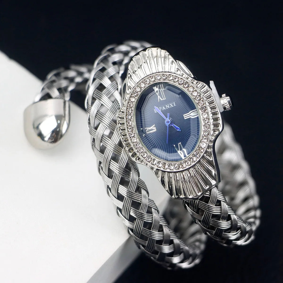 Montre Femme Serpent Élégante – Design Unique avec Pierre Bleue | Style Rétro & Luxe Intemporel