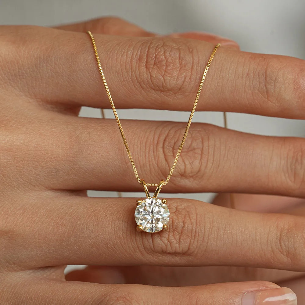 Collier Pendentif Moissanite 1-2 Carats en Argent 925 Plaqué Or 14K – Éclat Diamant et Élégance Intemporelle