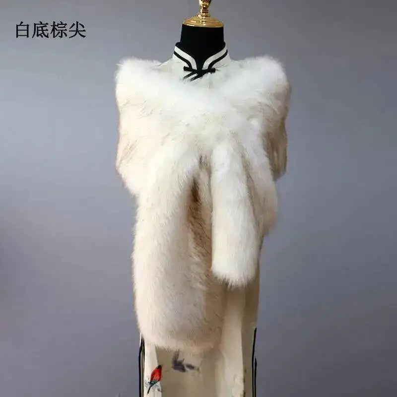 Châle Luxe Femme en Fausse Fourrure – Écharpe Douce et Élégante | Idéal Mariage, Soirée ou Hiver Chic