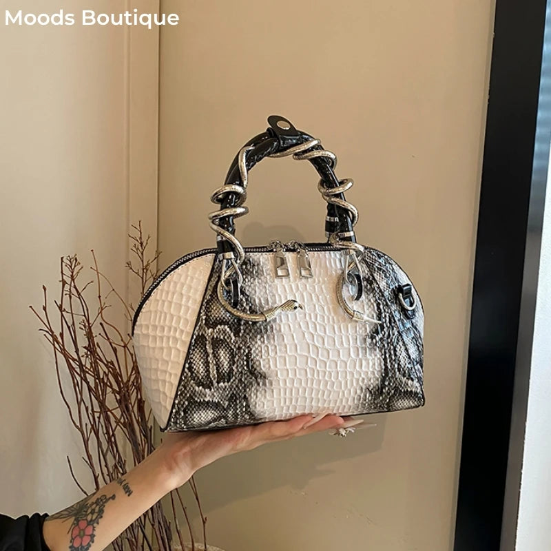 Sac à Main Femme Motif Crocodile – Modèle Luxe à Poignée Rigide | Détails Dorés Élégants Style Moderne Chic
