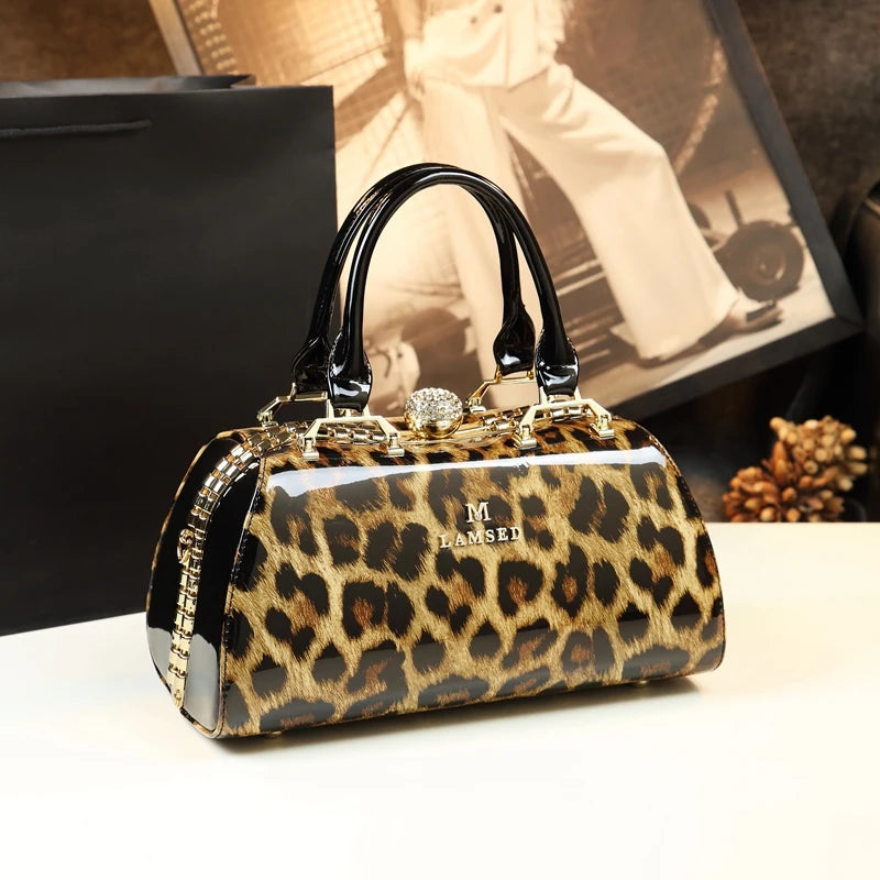 Sac à Main Femme Luxe Élégant – Grand Format avec Détails Dorés | Poignée Rigide & Bandoulière Chic – Mariage, Soirée, Cérémonie