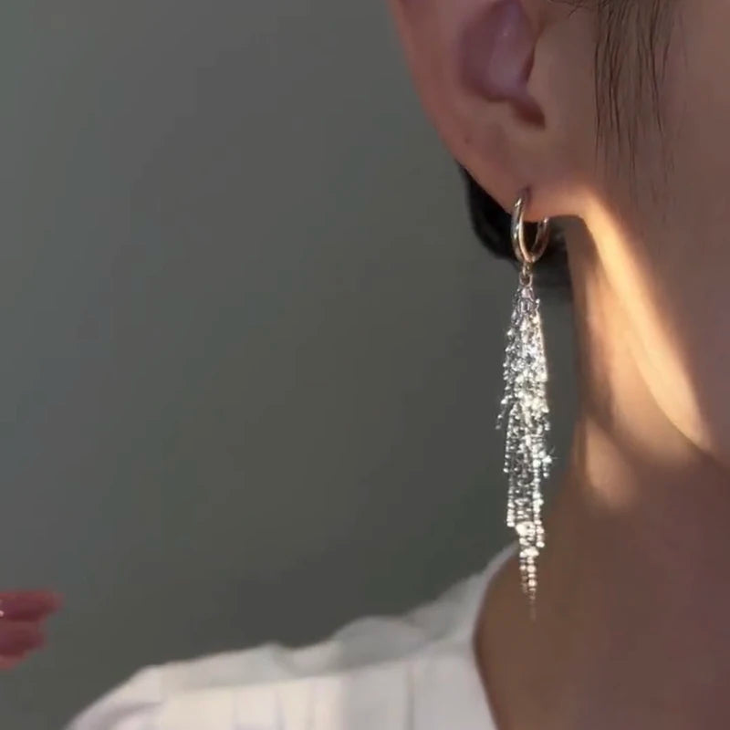 Boucles d’Oreilles Pampilles en Argent 925 – Design Luxueux & Étincelant | Élégance Moderne pour Soirées et Cérémonies