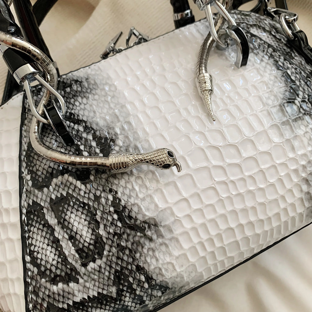 Sac à Main Femme Motif Crocodile – Modèle Luxe à Poignée Rigide | Détails Dorés Élégants Style Moderne Chic