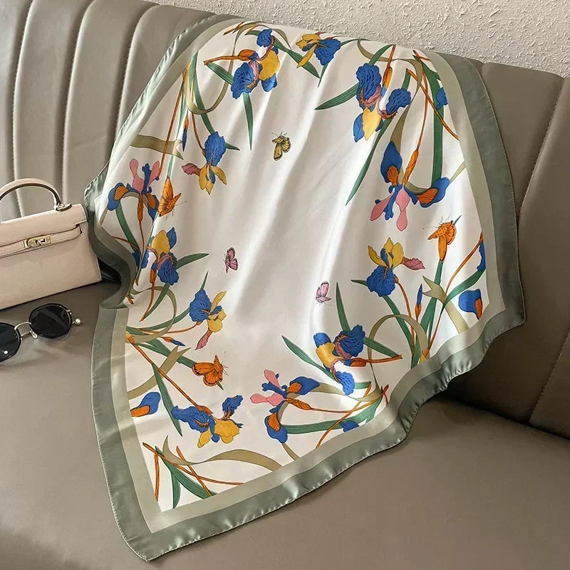 Foulard Carré Satiné Femme – Imprimé Élégant Style Soie | Accessoire Chic pour Cheveux, Cou ou Sac à Main