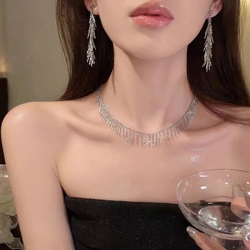 Boucles d’Oreilles Pampilles en Argent 925 – Design Luxueux & Étincelant | Élégance Moderne pour Soirées et Cérémonies