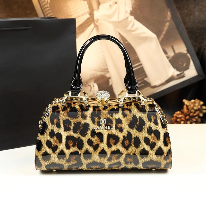 Sac à Main Femme Luxe Élégant – Grand Format avec Détails Dorés | Poignée Rigide & Bandoulière Chic – Mariage, Soirée, Cérémonie