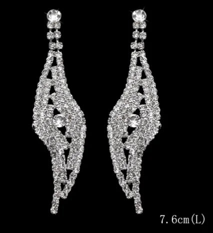 Boucles d’Oreilles Cristal Élégantes – Longues & Scintillantes | Spécial Soirée, Mariage & Événements – Le Monde de Cindy