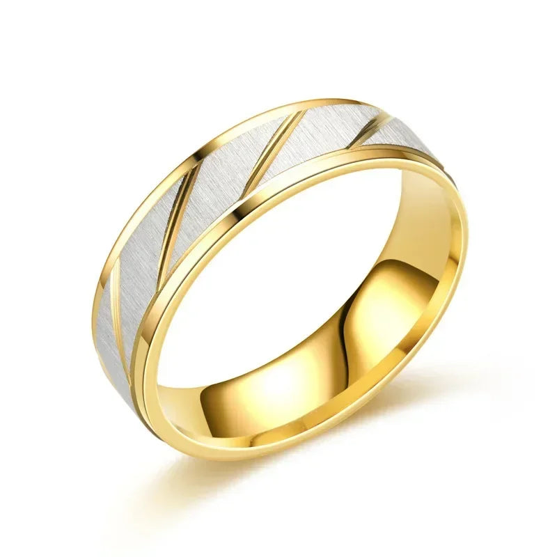 Bague Ondes d’Or – Acier Inoxydable Élégant, Alliance ou Bijou Mixte