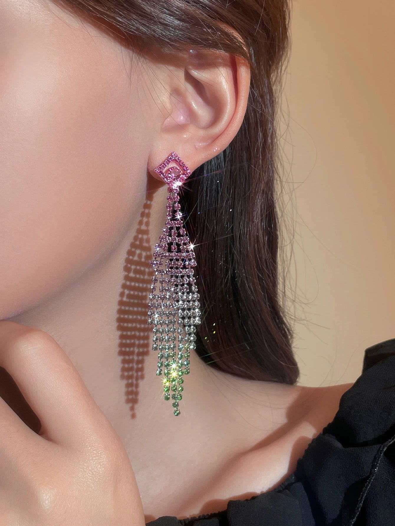 Boucles d’Oreilles Cristal Élégantes – Longues & Scintillantes | Spécial Soirée, Mariage & Événements – Le Monde de Cindy